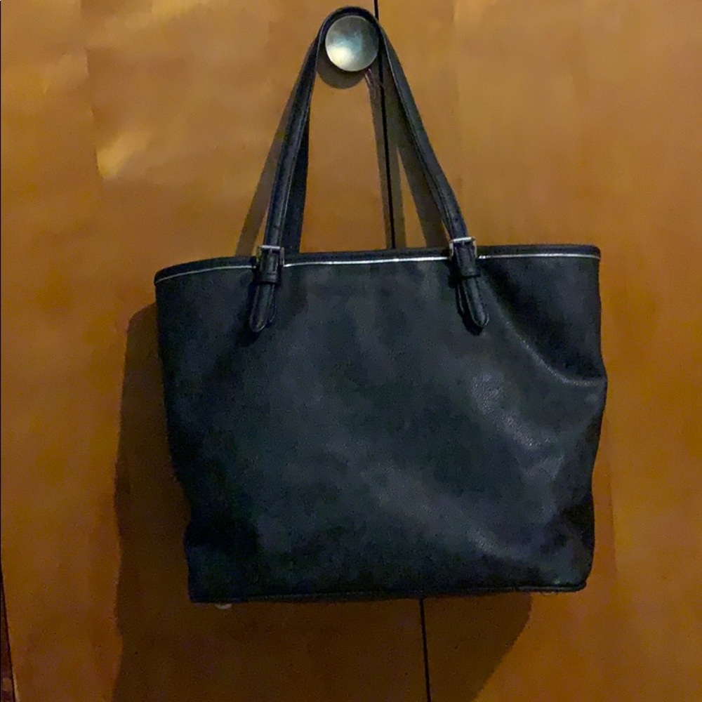 Michael Kors Purse - Picture 2 of 2